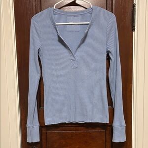 Aerie Henley - Size M